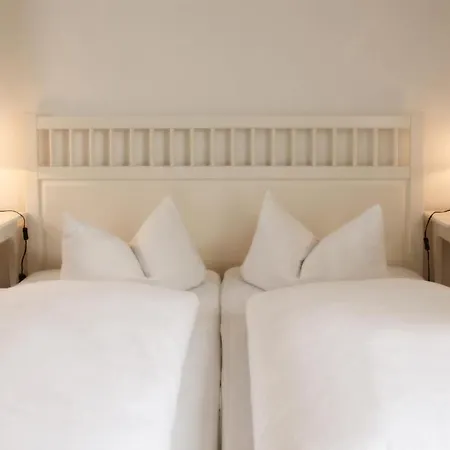 Zum Stemplinger Hansl Hotel