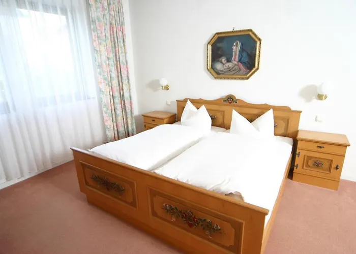 Hotell Zum Stemplinger Hansl