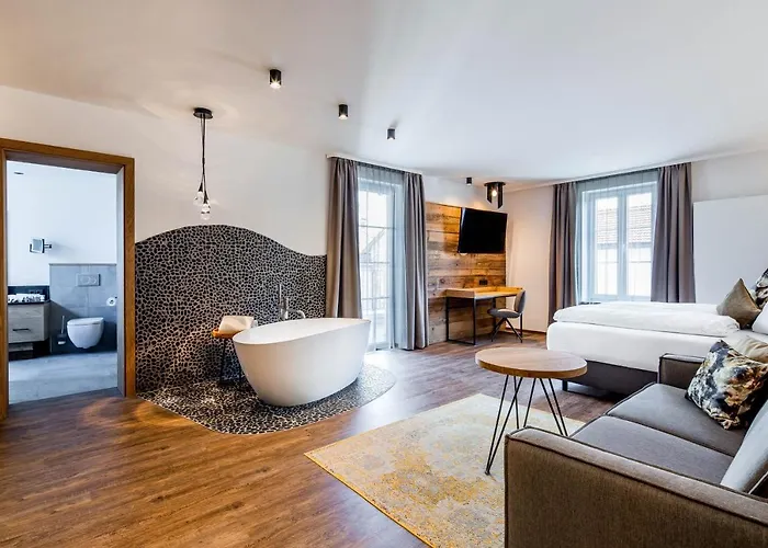 Hotell Zum Stemplinger Hansl 3*