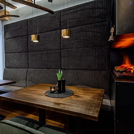 Zum Stemplinger Hansl فندق