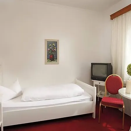 Zum Stemplinger Hansl Hotel