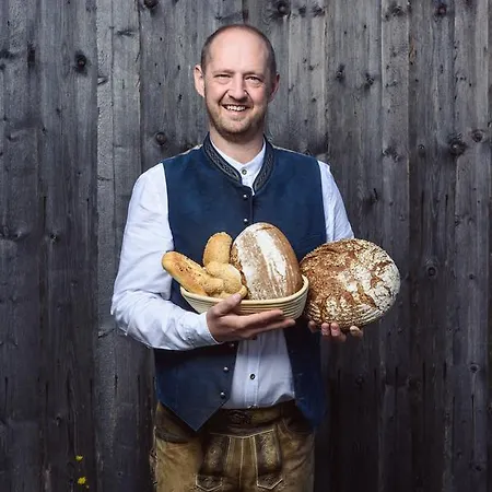 فندق Zum Stemplinger Hansl