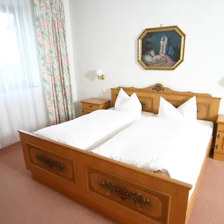 فندق Zum Stemplinger Hansl