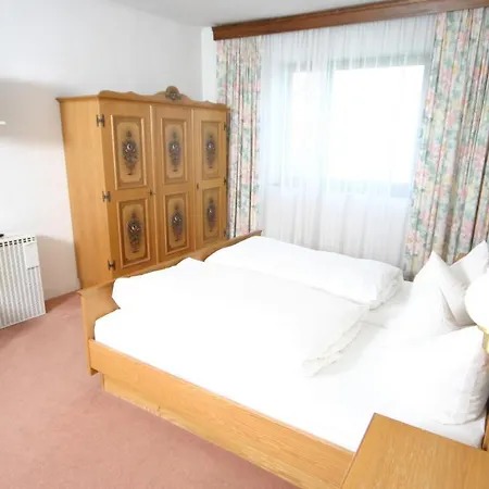 Zum Stemplinger Hansl فندق 3*