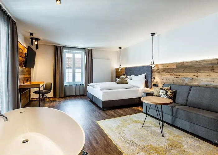 Zum Stemplinger Hansl Szálloda 3*